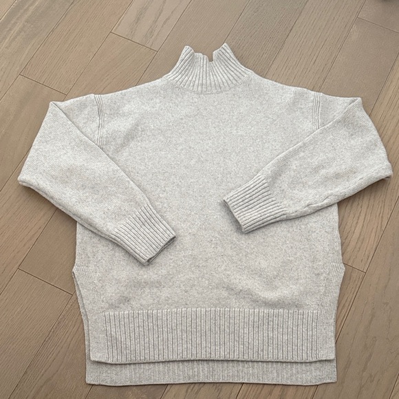 H&M Sweaters - H&M Light Gray Mock Neck Women's Sweater